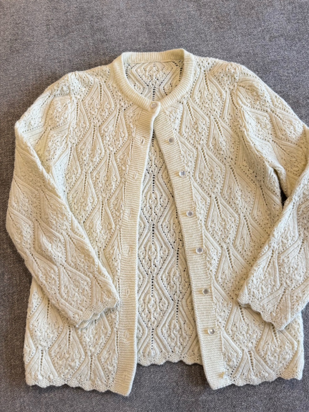 Vintage Classic Cream Knit Cardigan Sweater